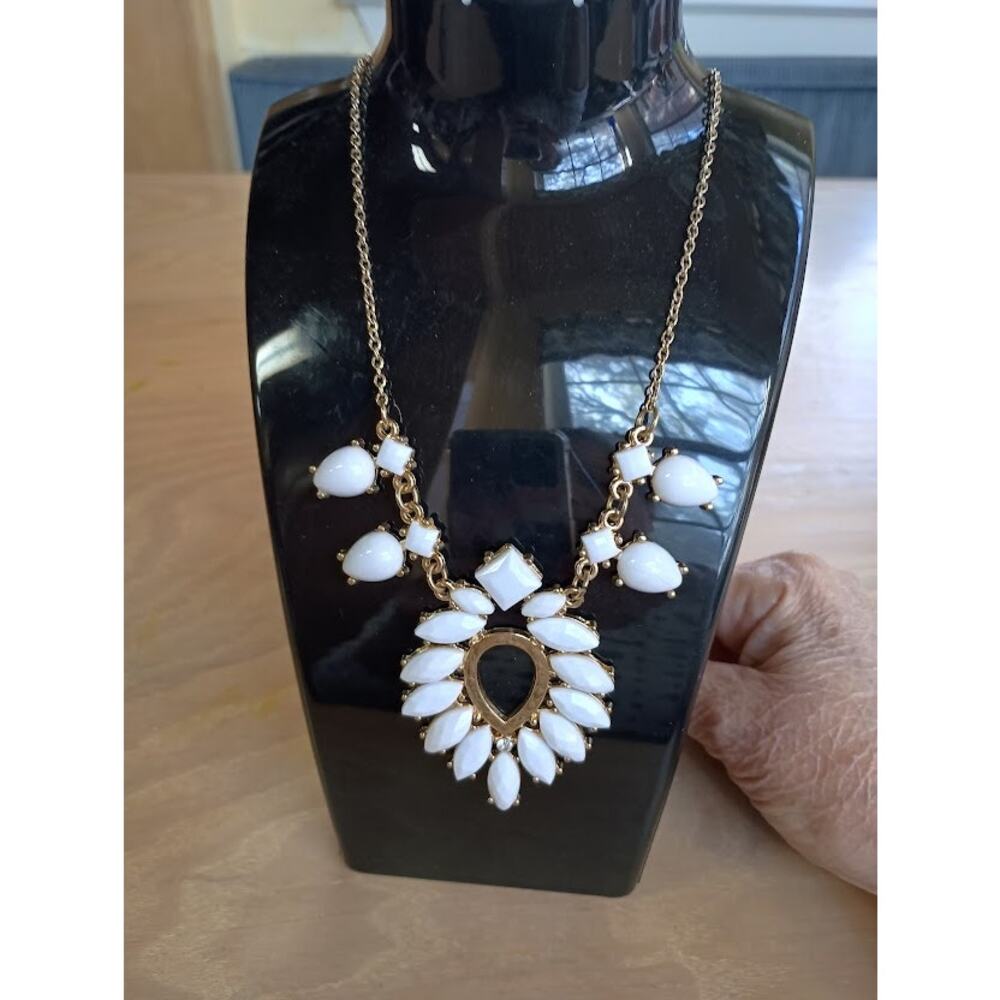 Vintage White Lucite Resin Gold-Tone Statement Necklace Matinee 21"